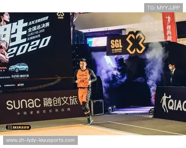 荣耀之路：CBA总决赛舞台上的团队精神与个人英雄主义